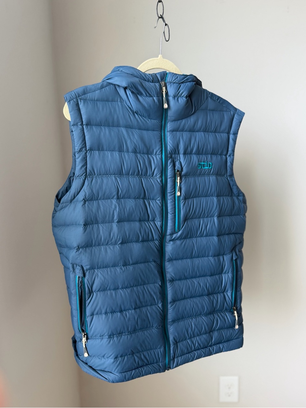 Stio Hometown Down Hooded Vest